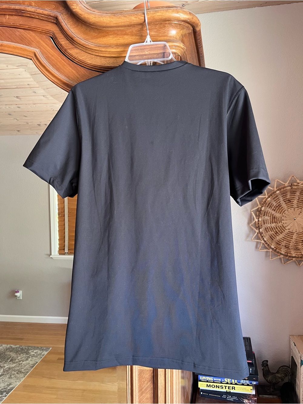 Dad Soothing Carrying lalabu Black Shirt - Picture 4 of 5
